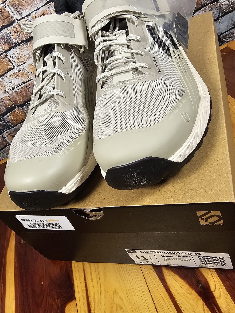 Five Ten Trailcross Clip-In Mountain Bike Shoes Mens 11.5 Gray NIB MTB Cycling